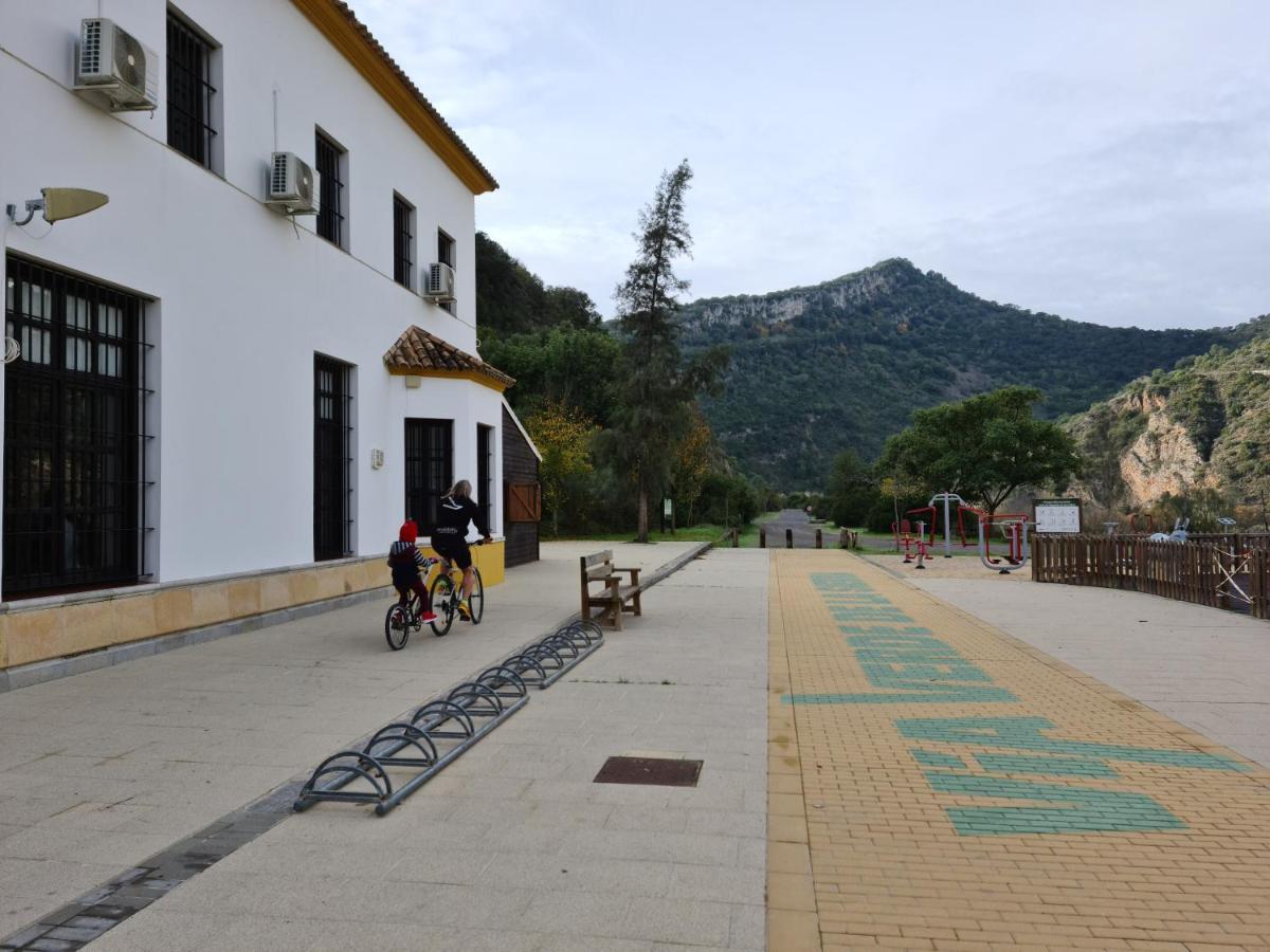 ホテル Estacion De Coripe エクステリア 写真